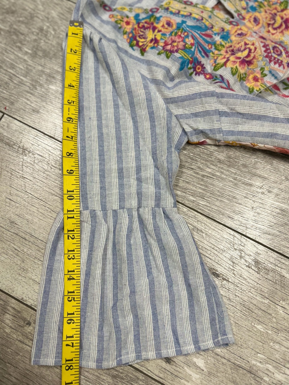 SAVANNA JANE - Embroidered Floral Striped Top - S - Picture 8 of 8